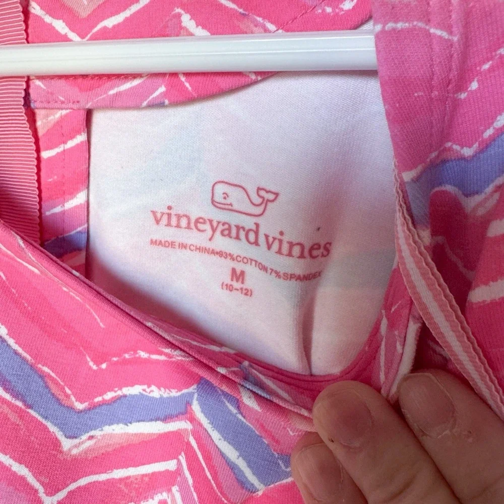 Vineyard Vines new tags